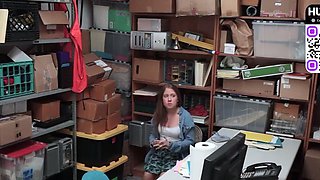 Petite amateur lets him jism on tits
