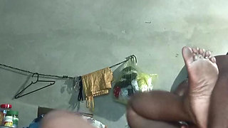 This is my eighteenth full sex video, I made a train of aunty's pussy.