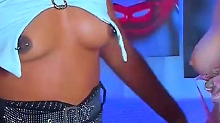 Extreme Lesbian Cunnilingus: Fingers and Tongue in Your G-spot