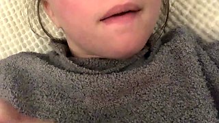 Amateur Close Up Squirting Masturbation