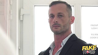 Horny Kathy Anderson and Dorian Del Isla's pussy licking movie