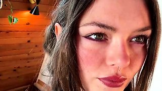 Brunette Solo Webcam Masturbation