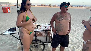 Beach Seller in a Salty Package Eats the Two Hot Girls in Exchange Left Happy