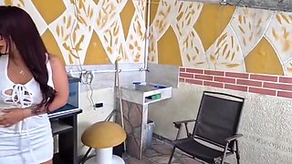 Unknown Man Gets Fucked By Porn Actress For A Plate Of Food