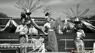 Sexy Tequilla Returns