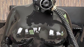 Sweaty Latex Session