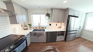 Handyman Gets a Reward