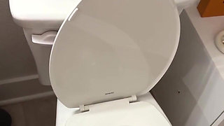 This Is One of the Closest Pee Videos I’ve Ever Filmed
