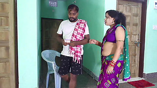 Sexy Indian Housewife Cheating Her Husband, Fucking by a Gas Delivery Boy