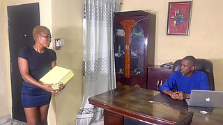 The Delivery Girl Fuck the Boss