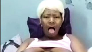 African Pregnant women loves me