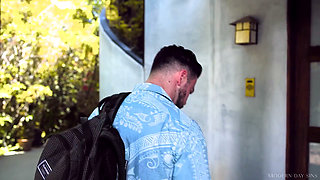 Modern-day Sins - Lexi Luna Sucks Him off at the Pool Then Takes Cum on Her Tits