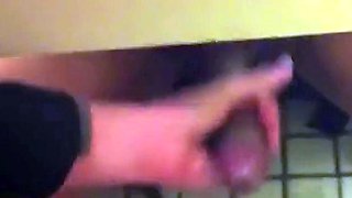 Bareback Amateur Sex in the Stall
