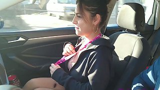 Blowjob Going with Cassie Wander