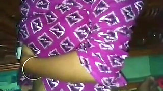 Video's Bangladeshi Bhabi Sucking Beautiful Grill