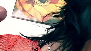 She takes part in a sex casting, takes care of two guys