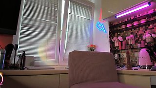 Blonde tight pussy babe solo toy fun in glamour masturbation