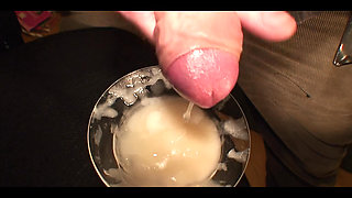 Extreme Cum Eating