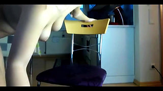 Cute Sexydea Squirting on Live Webcam