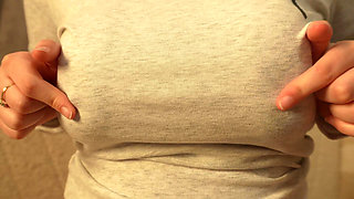 I'll Show You How I Masturbate Until I Cum While Pregnant and I'll Also Show You My Big Tits Along with My Big Ass.