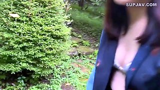Japanese Beauty Loves Sex in Public