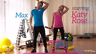 Fitness Rooms - Katy Rose Is a Very Personal Trainer and Loves Cock