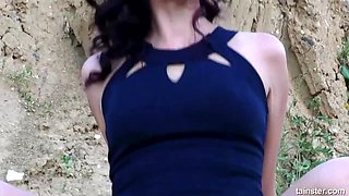 Aria Rossi - Unleashing Raw Passion Outdoors