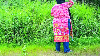 Big Ass Hot Beautiful Muslim Girl Sex Vlog in Jungle Resort