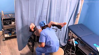 Vivian Enjoys Hardcore Intern Fucking Right At The Gynecolog