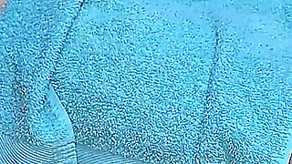 Naughty Masseuse Knows How to Satisfy the Client with Massage